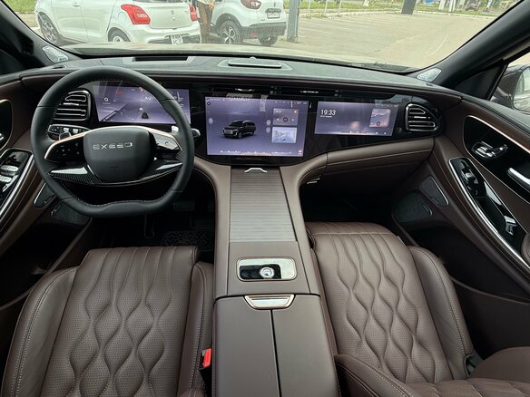 2024 Exeed VX I, чёрный, 5350000 рублей - вид 12