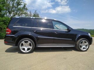 2011 Mercedes-Benz GL-Класс 500 I (X164) Рестайлинг, чёрный, 3500000 рублей, вид 3