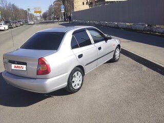 2005 Hyundai Accent ТагАЗ II, серебристый, 385000 рублей, вид 4