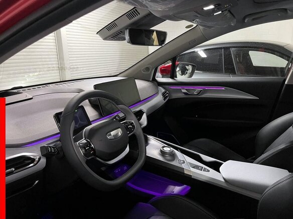 2021 Geely Geometry C 70 kWh, красный - вид 5