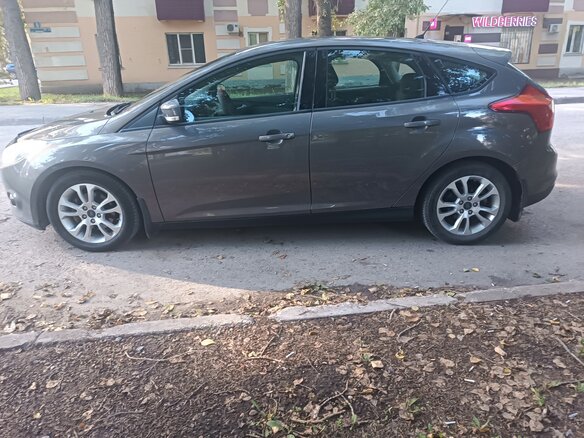 2013 Ford Focus III, серебристый, 749999 рублей - вид 13