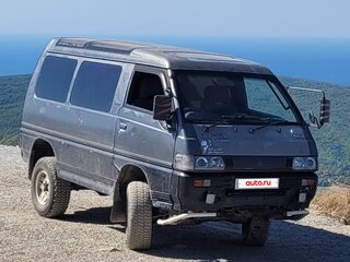 1991 Mitsubishi Delica III, серый, 399000 рублей, вид 1