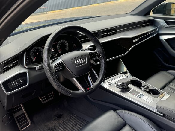 2021 Audi A6 45 TFSI V (C8), чёрный, 4100000 рублей - вид 5