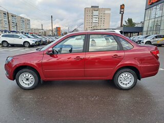 2026 Lada (ВАЗ) Granta I Рестайлинг, красный, 1109900 рублей, вид 2