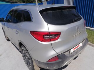 2018 Renault Kadjar I Рестайлинг, серебристый, 1550000 рублей, вид 3