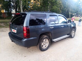 2008 Chevrolet Tahoe III, серый, 1550000 рублей, вид 5
