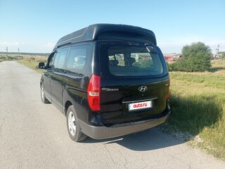 2008 Hyundai Grand Starex I, чёрный, 1850000 рублей, вид 5