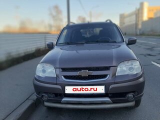 2016 Chevrolet Niva I Рестайлинг, коричневый, 555000 рублей, вид 2
