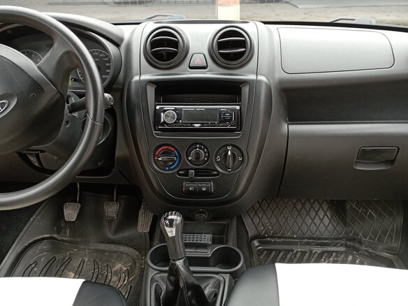 2013 Lada (ВАЗ) Granta I, чёрный, 450000 рублей - вид 4