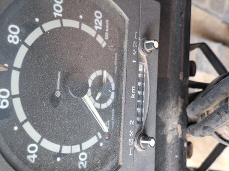 1990 КамАЗ 5321, зелёный, 1300000 рублей, вид 4