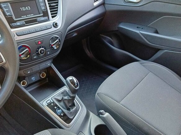 2019 Hyundai Solaris II, бежевый, 1999900 рублей - вид 20