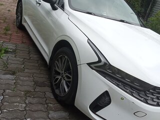 2021 Kia K5 III, белый, 2200000 рублей, вид 2