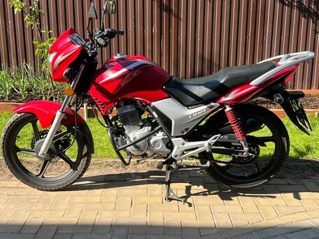 2014 Honda CB 125, красный, 230000 рублей, вид 3