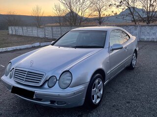 1997 Mercedes-Benz CLK-Класс 320 I (W208), чёрный, 500000 рублей, вид 1