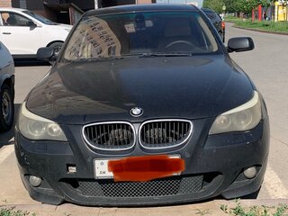 2004 BMW 5 серии 530i V (E60/E61), чёрный, 650000 рублей, вид 1