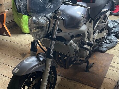 2007 Yamaha FZ6, серебристый, 470000 рублей, вид 1