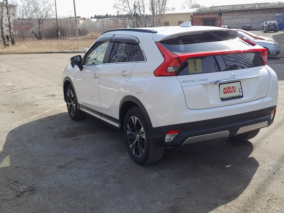 2018 Mitsubishi Eclipse Cross I, белый, 2400000 рублей - вид 5