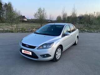 2010 Ford Focus II Рестайлинг, серебристый, 545000 рублей, вид 3