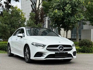2022 Mercedes-Benz A-Класс 180 IV (W177), белый, 1700000 рублей, вид 3