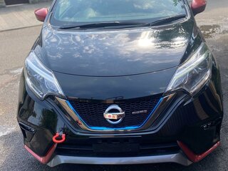 2018 Nissan Note Nismo e-Power II Рестайлинг, чёрный, 1400000 рублей, вид 1