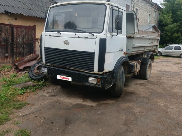 2005 МАЗ 5551, белый, 400000 рублей