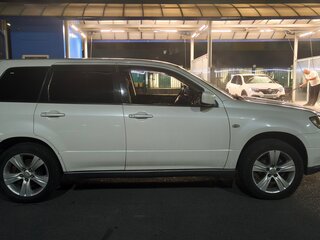 2003 Mitsubishi Airtrek I, белый, 500000 рублей, вид 3