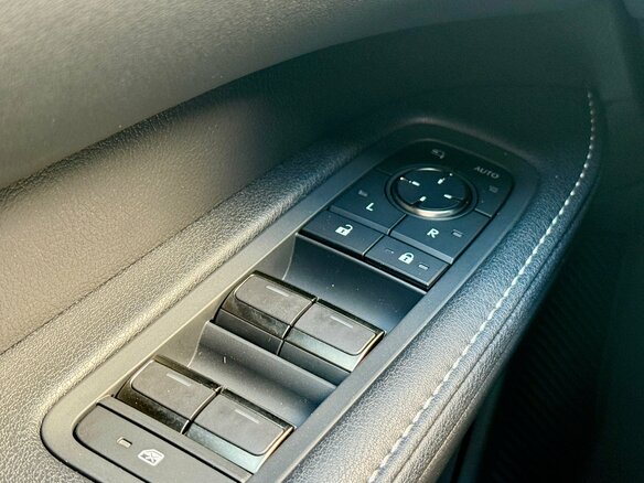 2025 Lexus RX 300 V, чёрный, 8375000 рублей - вид 21