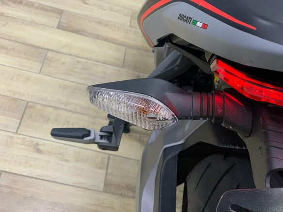 2019 Ducati Monster 821, чёрный - вид 31