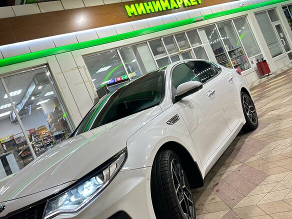 2018 Kia Optima IV Рестайлинг, белый, 2360000 рублей - вид 8