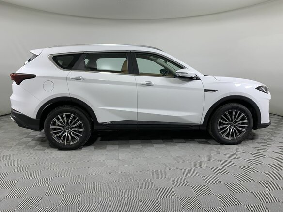 2026 Jetour X70+ I Рестайлинг, белый - вид 3