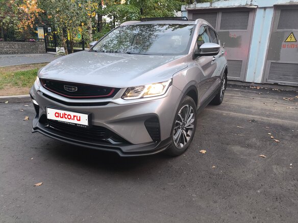 2022 Geely Coolray I, серебристый, 2200000 рублей - вид 1