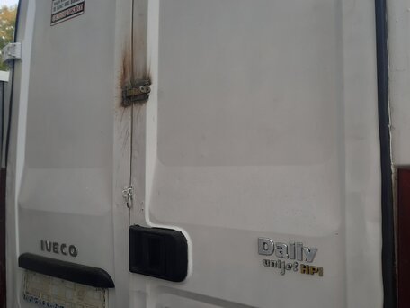 2003 Iveco Daily, белый, 690000 рублей, вид 4