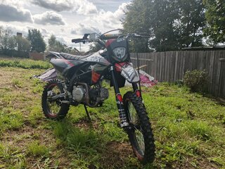GR GR-X