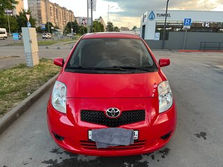 2008 Toyota Yaris Multimode II, красный, 600000 рублей, вид 2