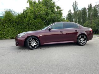 2008 BMW 5 серии 525i V (E60/E61) Рестайлинг, красный, 1700000 рублей, вид 4