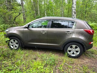 2013 Kia Sportage III, коричневый, 1420000 рублей, вид 3