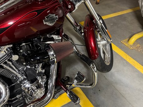 2009 Harley-Davidson Rocker C, красный, 1590000 рублей, вид 2