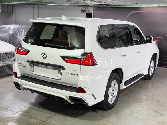 2017 Lexus LX 450d III Рестайлинг 2, белый, 6950000 рублей - вид 15
