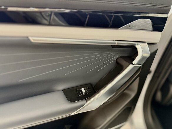 2025 Geely Atlas II, серебристый - вид 22