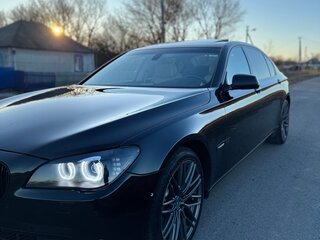 2010 BMW 7 серии Long 750Li xDrive V (F01/F02/F04), чёрный, 1690000 рублей, вид 2