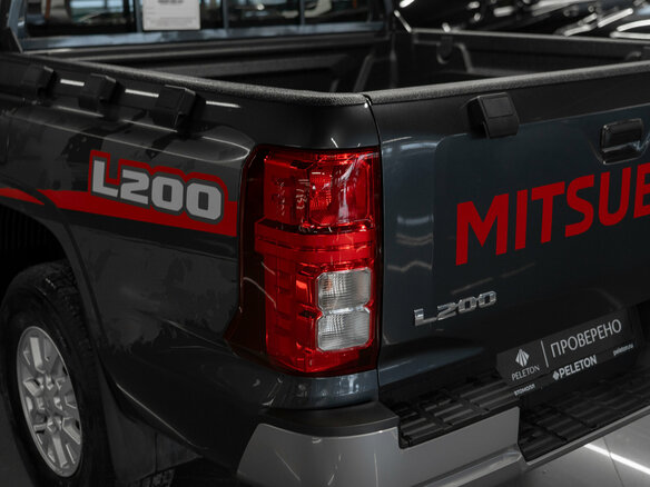 2025 Mitsubishi L200 VI, серый, 4850000 рублей - вид 18