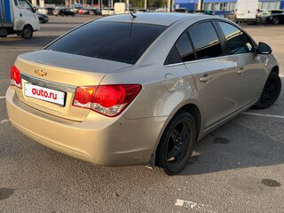 2011 Chevrolet Cruze I, бежевый, 750000 рублей, вид 4