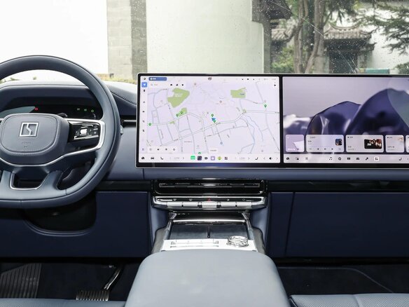 2026 Zeekr 9X 55 kWh (до 3.5 т), белый, 12540000 рублей - вид 9