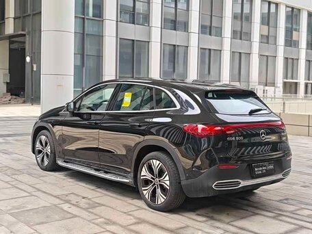 2025 Mercedes-Benz EQE SUV 500, чёрный, 7930000 рублей, вид 3