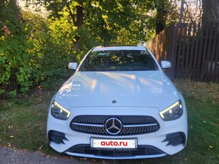 2020 Mercedes-Benz E-Класс 220 d V (W213, S213, C238) Рестайлинг, белый, 5700000 рублей, вид 3