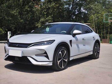 2025 BYD Song L, серебристый, 4530000 рублей, вид 3