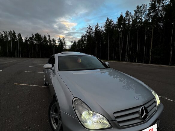 2006 Mercedes-Benz CLS 350 I (C219), серебристый - вид 5