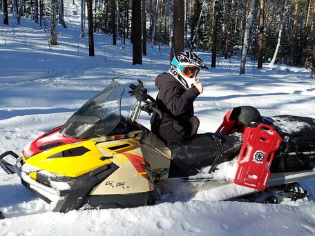 2011 BRP Ski-Doo Tundra 550, чёрный, 700000 рублей, вид 1