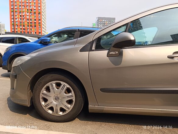 2010 Peugeot 308 I, серый, 330000 рублей - вид 3