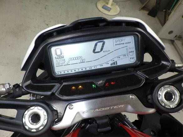 2021 MV Agusta Dragster 800, красный, 1000000 рублей - вид 12